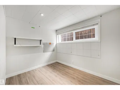 4139 122 ST NW photo 28