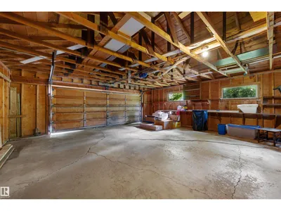 4139 122 ST NW photo 41