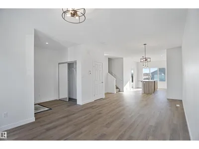 31 Leawood LI photo 4