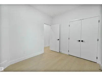 573 Ashgrove Circle photo 6