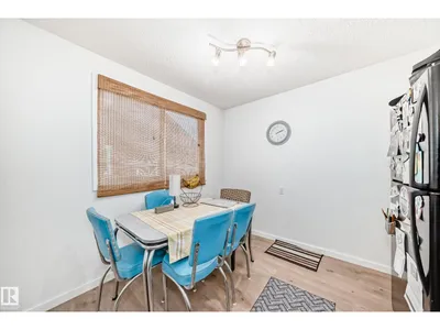 18611 66 AV NW photo 12