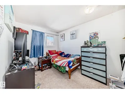 18611 66 AV NW photo 31