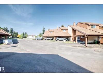 18611 66 AV NW photo 52