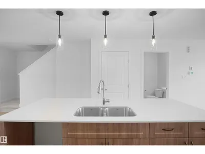 35 Leawood LI photo 10