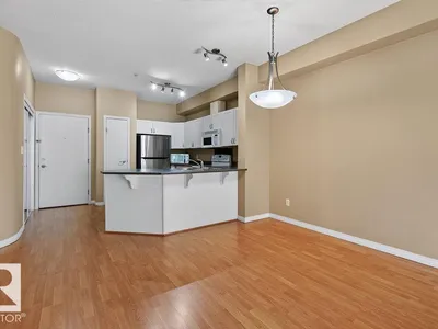 #205 4304 139 AV NW photo 12