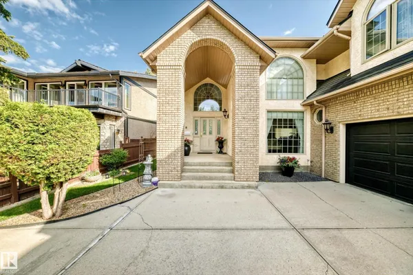17416 53 AV NW photo 3