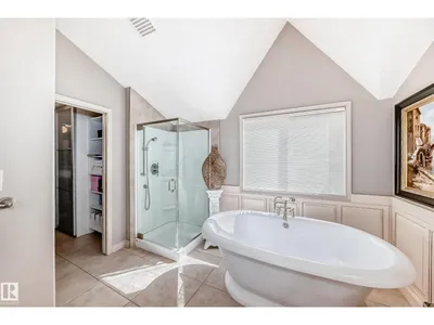 17416 53 AV NW photo 36