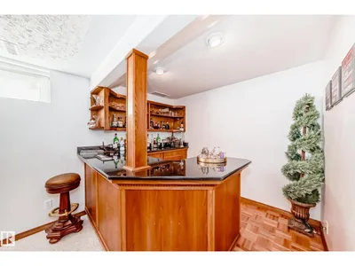 17416 53 AV NW photo 57