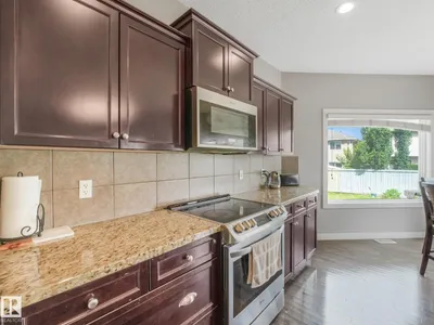 1478 37B AV NW photo 17