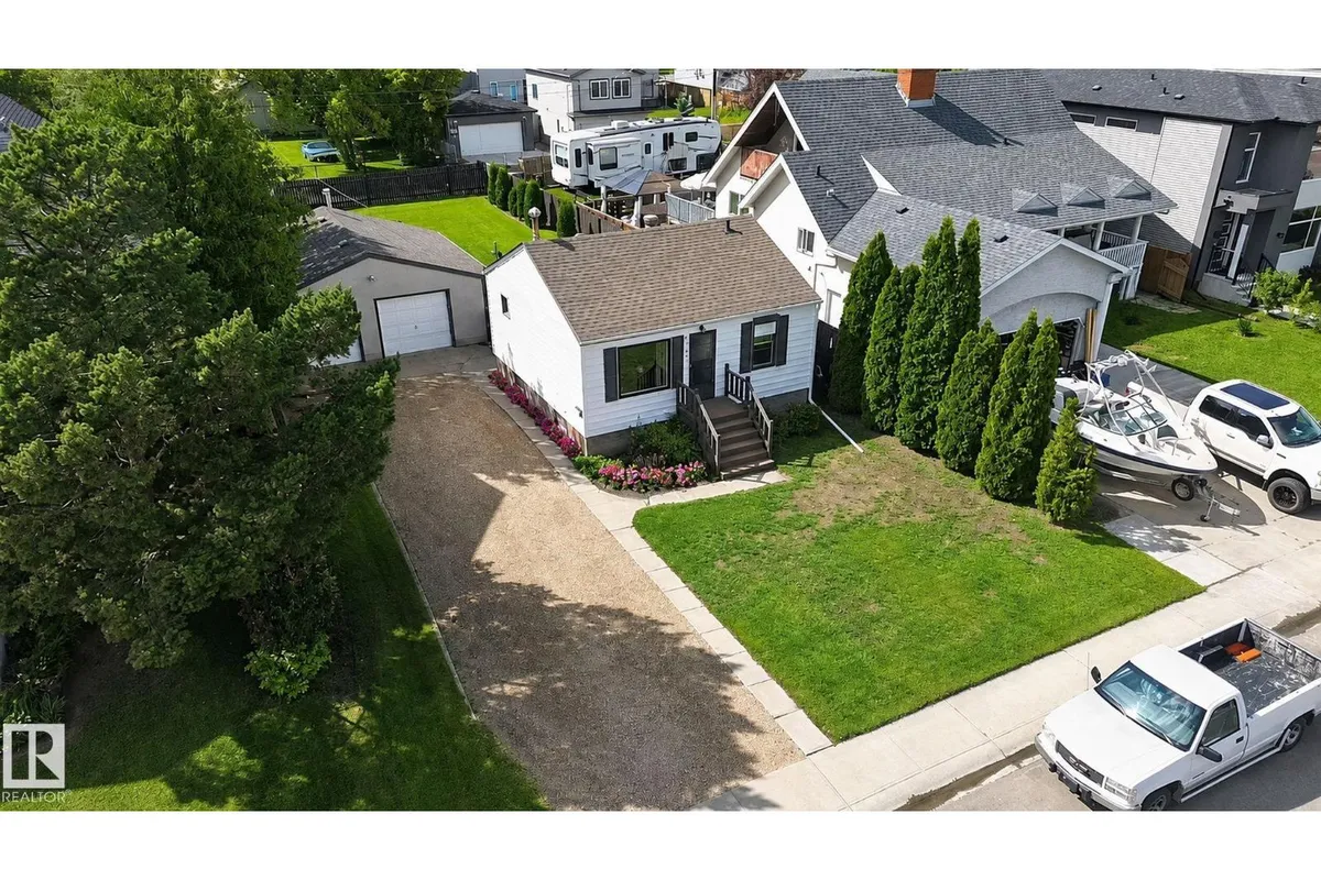 9706 159 ST NW exterior