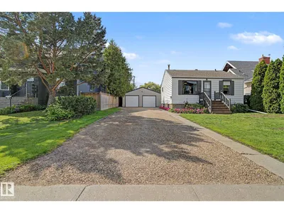 9706 159 ST NW photo 5
