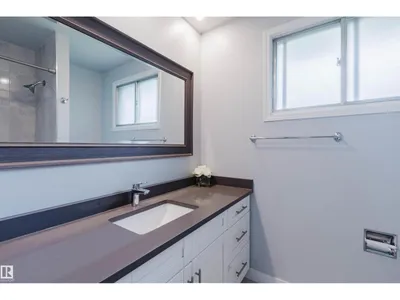 11420 46 AV NW photo 12