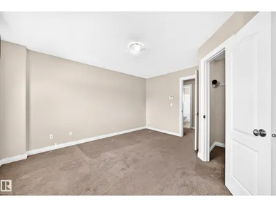#54 12050 17 AV SW photo 22
