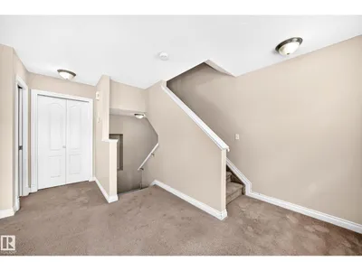 #54 12050 17 AV SW photo 34