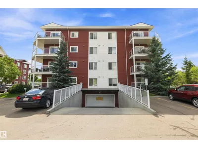 #402 2229 44 AV NW photo 32