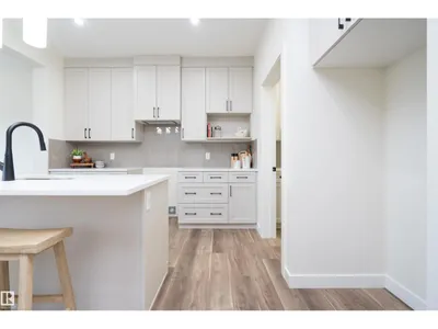 2623 5 AV SW photo 6