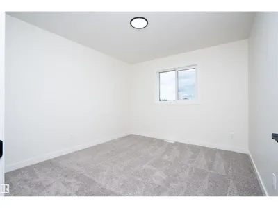 2623 5 AV SW photo 29