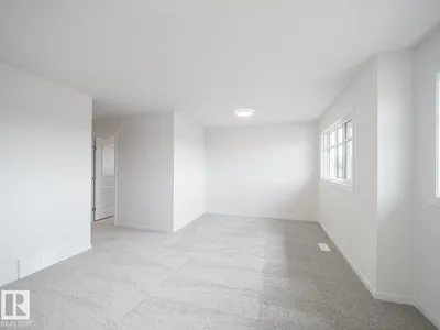 17724 7 ST NE photo 28