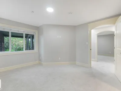 70 SUMMERCOURT RD photo 39