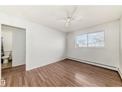 #18B 18305 89 AV NW photo 24