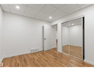10626 125 ST NW photo 64