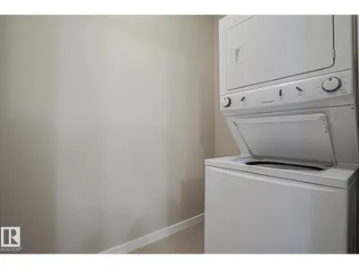 #607 10518 113 ST NW NW photo 34