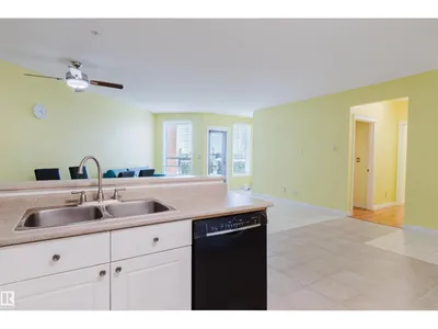 #406 9120 156 ST NW photo 10