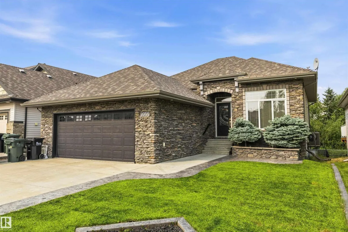 4044 CROWSNEST CR exterior