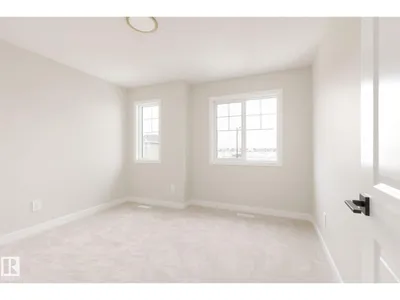 4003 207 ST NW photo 11