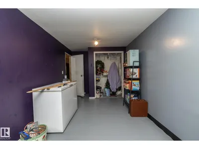 3608 44 ST photo 34