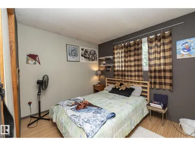 3608 44 ST photo 12