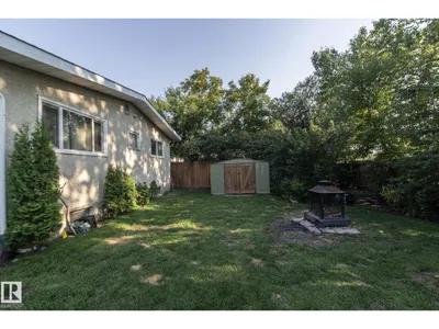 3608 44 ST photo 44