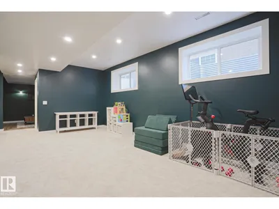 12020 125 ST NW photo 48