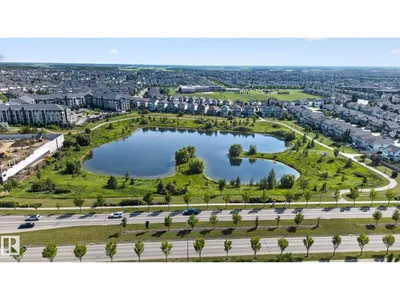 #203 5521 7 AV SW photo 28
