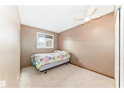 3151 139 AV NW photo 27
