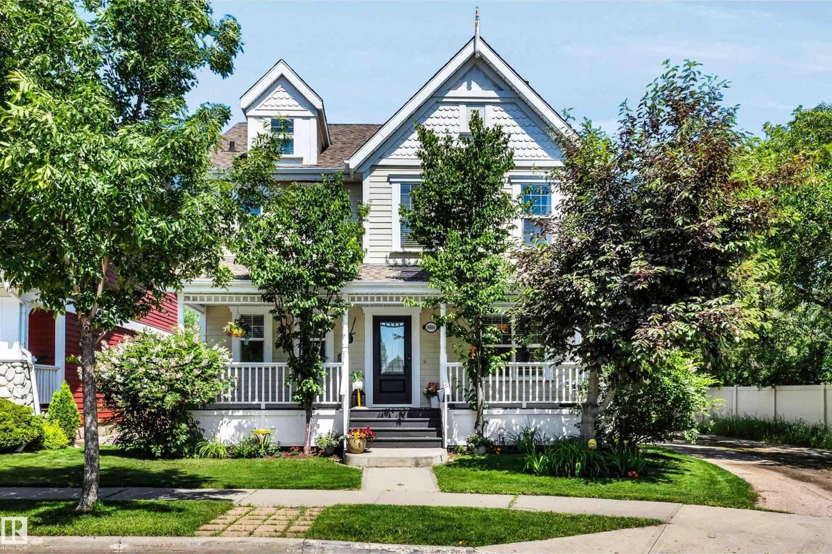 9804 145 AV NW exterior
