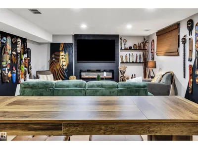 9804 145 AV NW photo 35