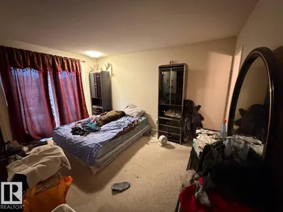 8816 137 AV NW photo 10