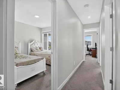 18119 70 ST NW photo 31