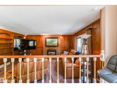 190 GARIEPY CR NW photo 18