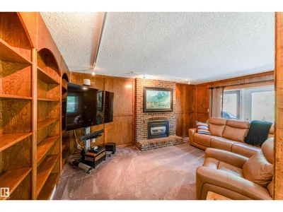 190 GARIEPY CR NW photo 19