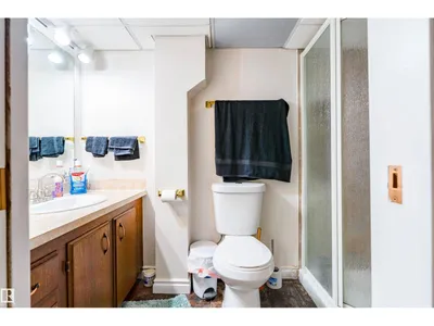 190 GARIEPY CR NW photo 52