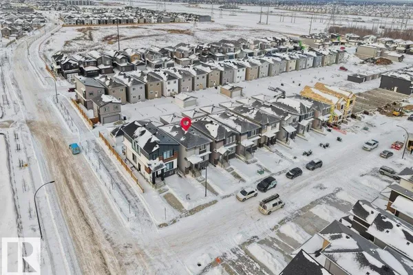 260 24 ST SW SW photo 2