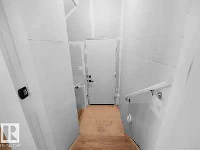260 24 ST SW SW photo 25
