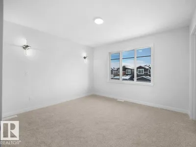 260 24 ST SW SW photo 35