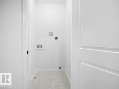 260 24 ST SW SW photo 28