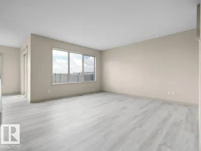 3010 17A Ave NW photo 23