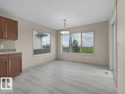 3010 17A Ave NW photo 32
