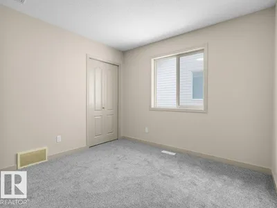 3010 17A Ave NW photo 37