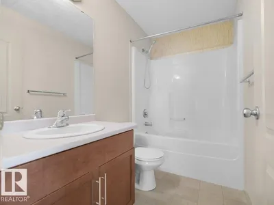 3010 17A Ave NW photo 40